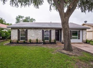 2116 Carlton Rd, Carrollton, TX 75007