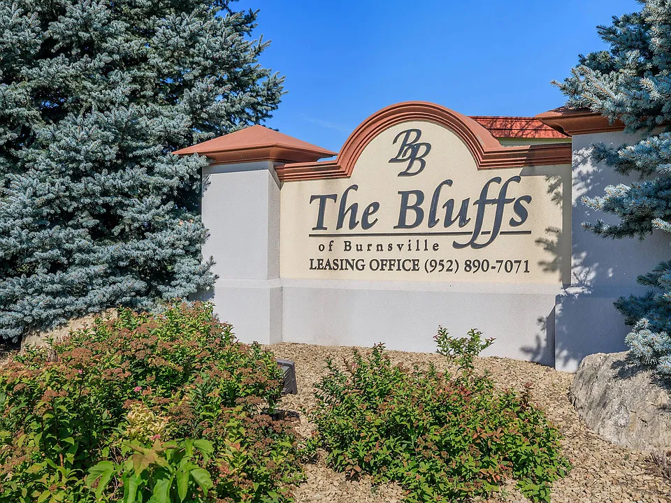 The Bluffs of Burnsville