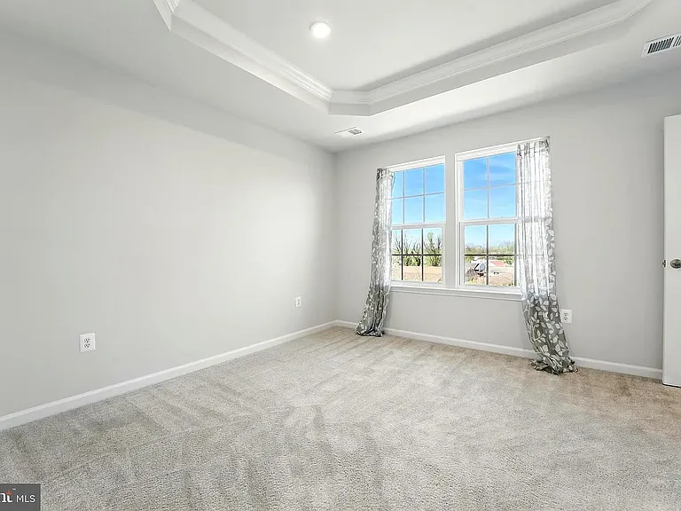 1716 Scenic Loop — Photo 17