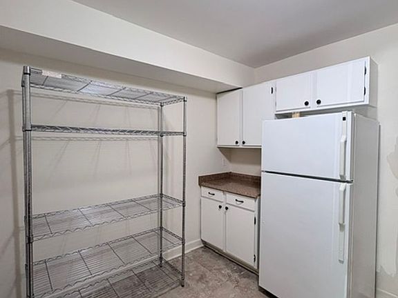 5th image of 11405 Commonwealth Dr APT T1