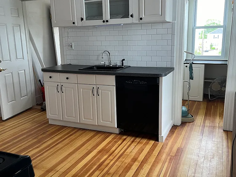 63 Oak Ave #63 — Photo 23