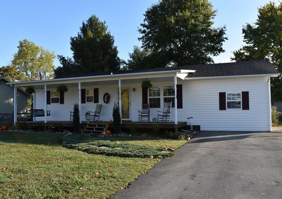 1st image of 115 Creek Side Dr