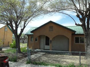 1409 8th St NW, Albuquerque, NM 87102