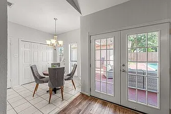4 bed, 2032 sqft, $5,500 — Photo 2