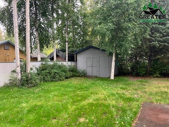 3rd image of 338 Shannon Dr