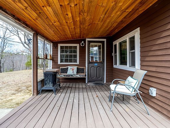 5th image of 227 Log Cabin Rd