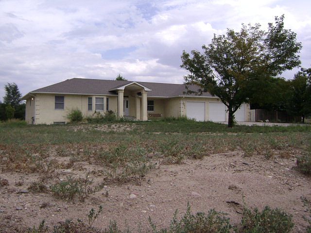 1st image of 820 28th Ln