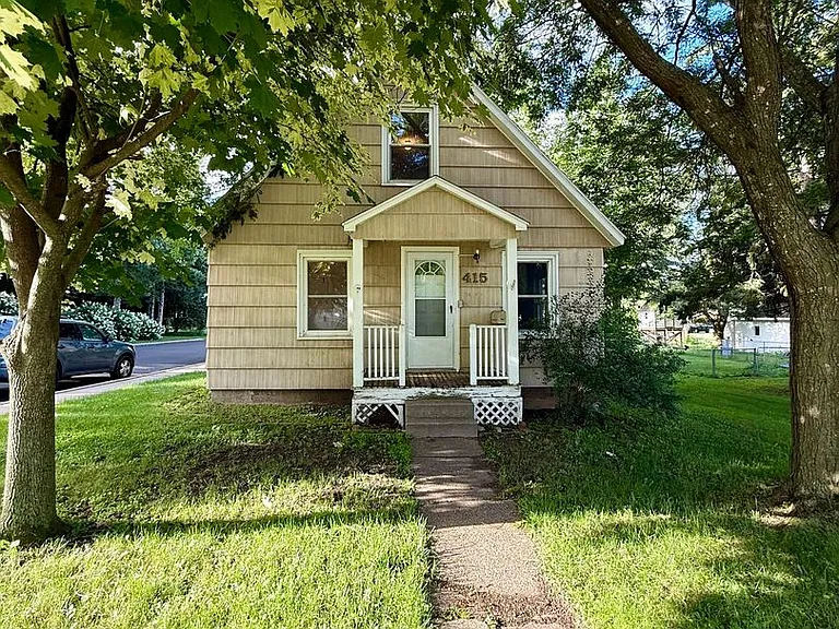 415 Weston Ave — Photo 23