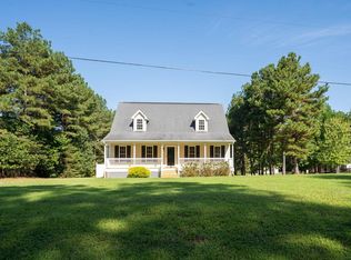 349 Deep Landing Rd, Tappahannock, VA 22560