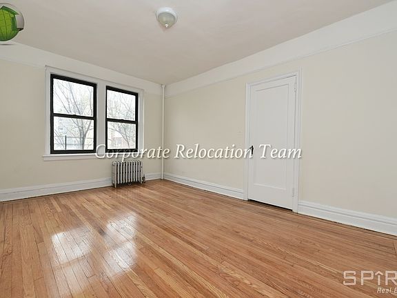 5th image of 25-90 35th St #4H