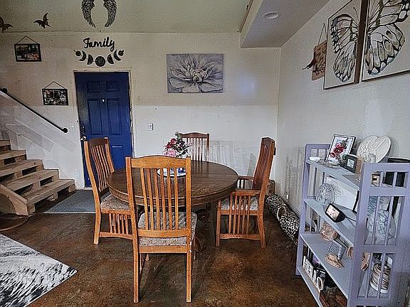 5th image of 10945 Washington Rd