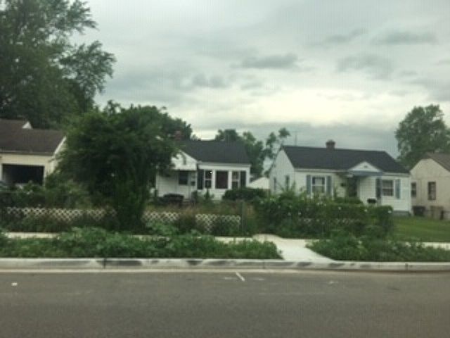 1st image of 513 S Albert Ave