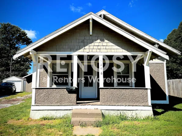 3206 3rd St, Des Moines, IA 50313