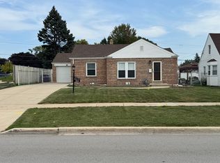 303 N Wolf Rd, Northlake, IL 60164