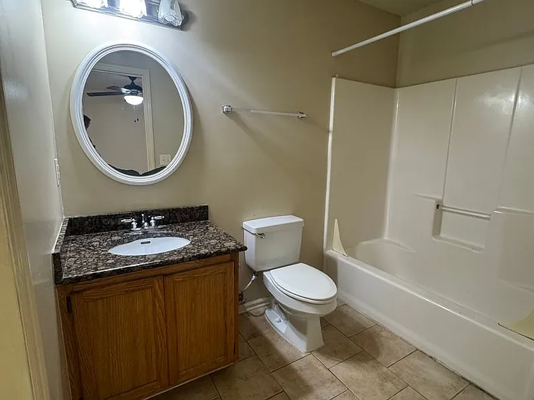 449 N Donahue Dr #C21 — Photo 15