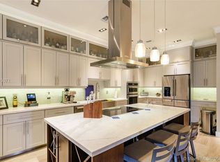 15634 SW 9th Ln, Miami, FL 33194