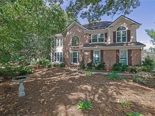 959 Lakeview Rd, Grayson, GA 30017