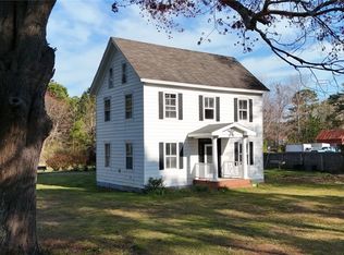 2307 New Point Comfort Hwy, Mathews, VA 23109