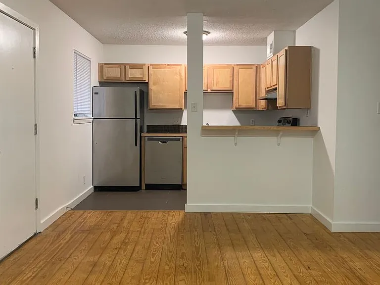 Antilles Apartments — Photo 36