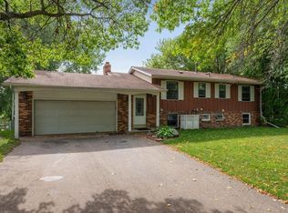 8060 Hemingway Ave S, Cottage Grove, MN 55016