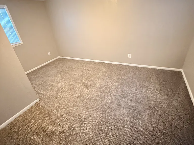 2703 Hull Ave #1 — Photo 6