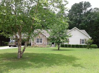 3494 Saddlebrook Dr, Loganville, GA 30052