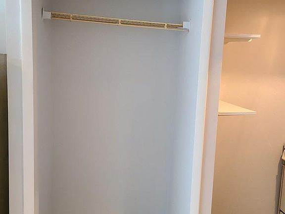 5th image of 1202 Ridgewood Ave Unit 225