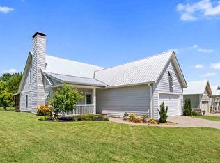 8 Brighton Pointe Ln, Heber Springs, AR 72543