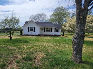 8181 Powells Chapel Rd, Murfreesboro, TN 37129