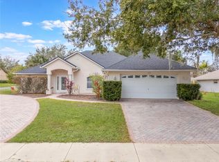 4520 Abaco Dr, Tavares, FL 32778