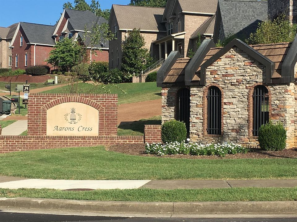 2nd image of 116 Aarons Cress Blvd