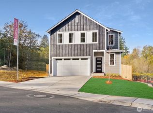 368 NE Shadowhawk Ln, Bremerton, WA