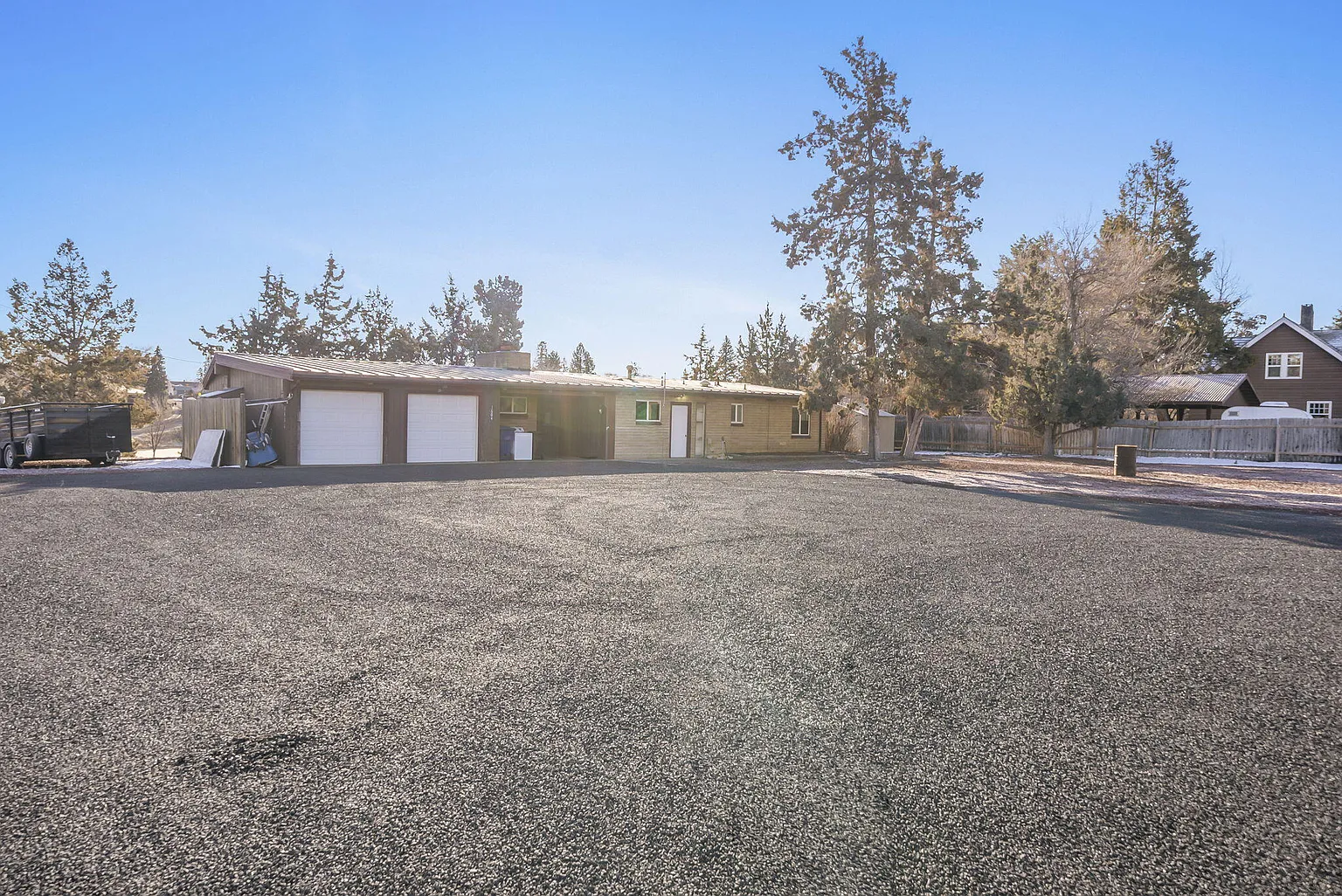 1604 W Antler Ave photo 1