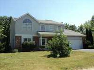 5664 Greenridge Dr, Toledo, OH 43615