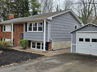 711 Sharps Ct, Fallston, MD 21047