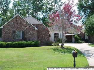 6002 Riverbrook Dr, Baton Rouge, LA 70820