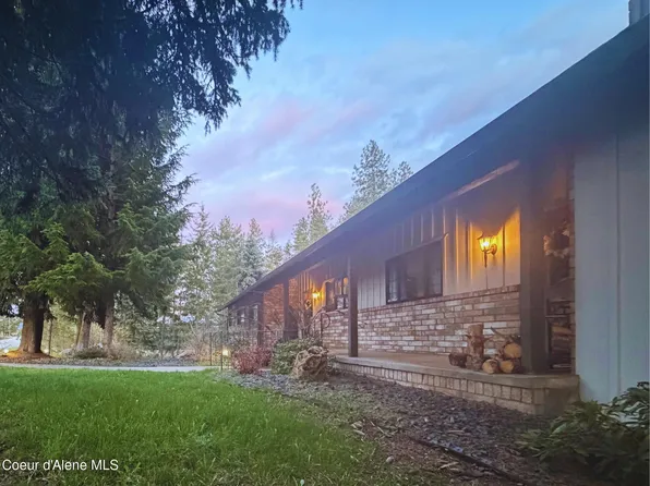 1996 E Lancaster Rd, Hayden Lake, ID 83835