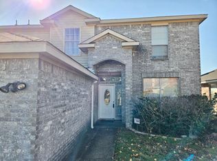 4733 Grovetree Ln, Garland, TX 75043