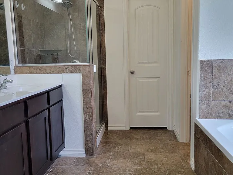 6301 Great Divide Rd — Photo 15