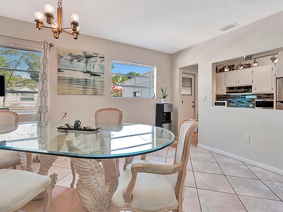 5th image of 3024 Clyde Road