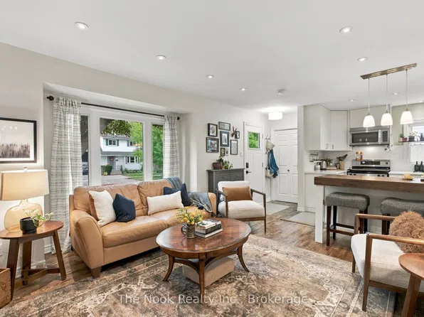120 Admiral Rd, Ajax, ON L1S 2P1