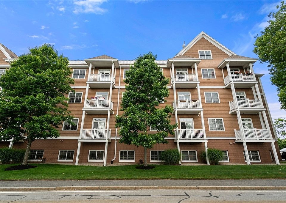 1st image of 89 Lewis Bay Rd #202
