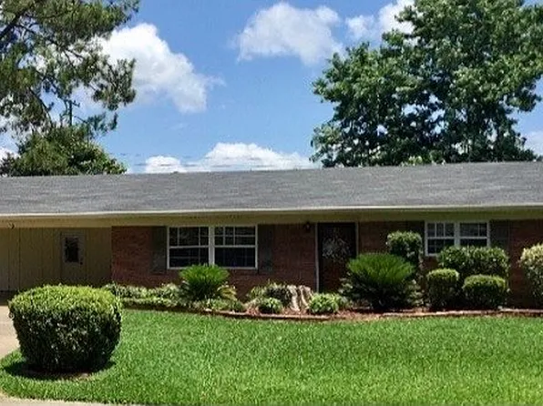 13 Woodville Dr, Natchez, MS 39120