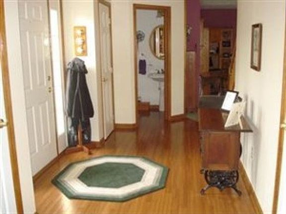 2nd image of 500 Charles Ave