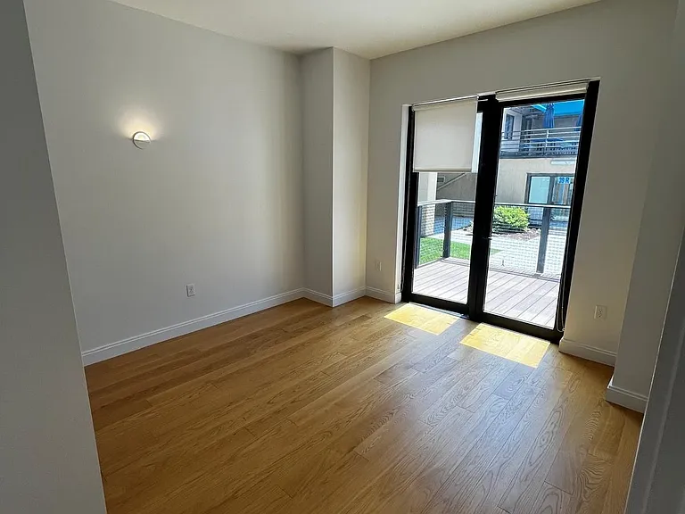85 Gardner St #105B — Photo 3