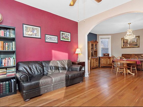 2nd image of 5017 N Hermitage Ave #2