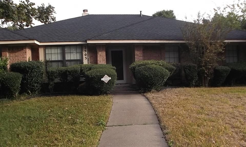1st image of 2505 Richland Dr