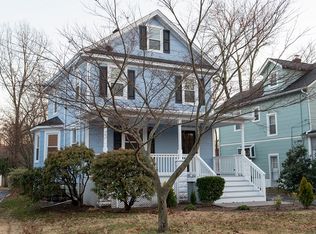 79 Greenbrook Rd, Green Brook, NJ 08812