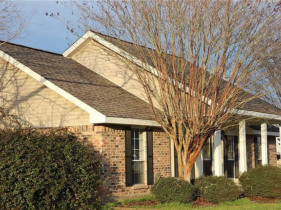 2nd image of 183 Jessica Ln