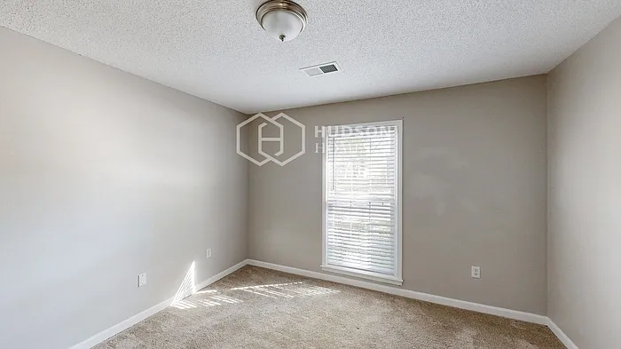 2089 Norcross Dr — Photo 23